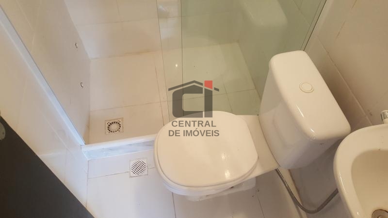 Apartamento à venda com 2 quartos, 80m² - Foto 26