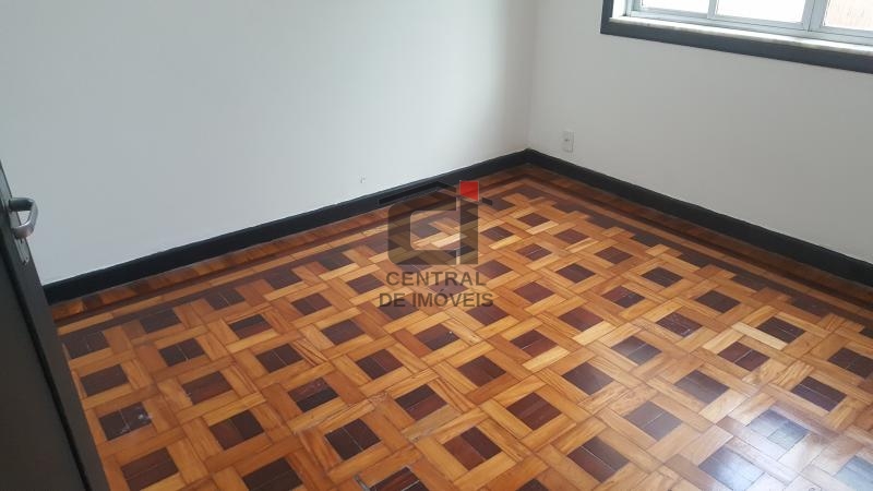 Apartamento à venda com 2 quartos, 80m² - Foto 3