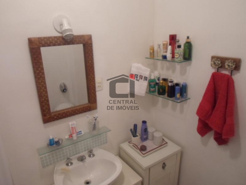 Apartamento à venda com 3 quartos, 115m² - Foto 18