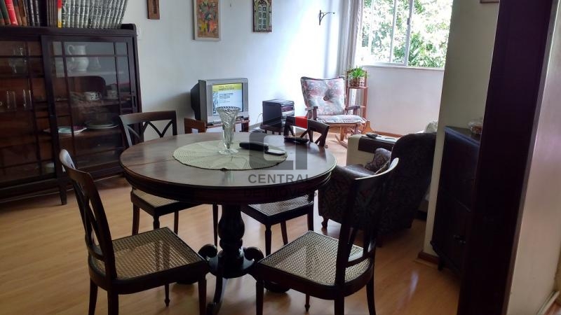 Apartamento à venda com 3 quartos, 100m² - Foto 4