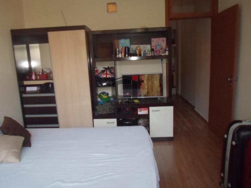 Apartamento à venda com 1 quarto, 30m² - Foto 1