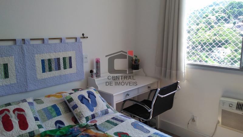 Apartamento à venda com 3 quartos, 90m² - Foto 10