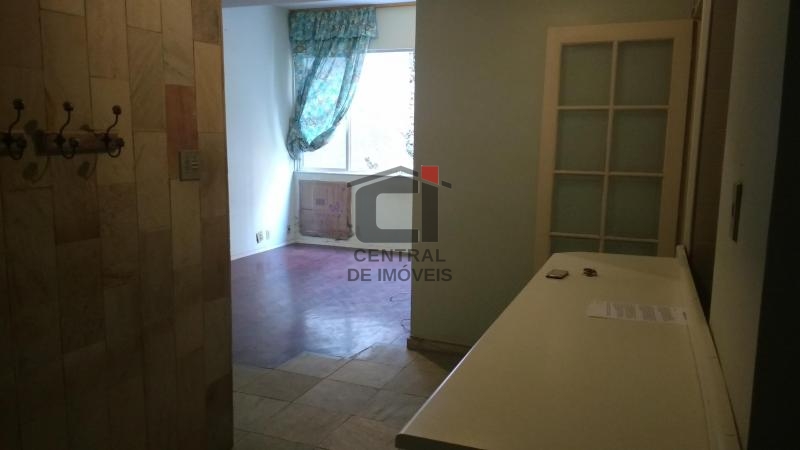 Apartamento à venda com 2 quartos, 70m² - Foto 6