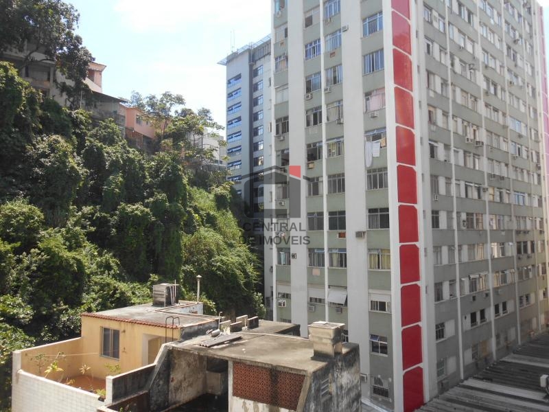 Apartamento à venda com 3 quartos, 173m² - Foto 1