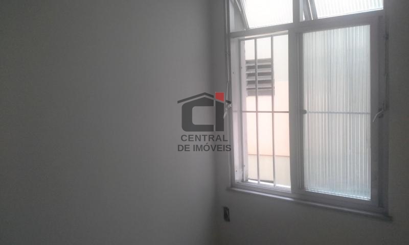 Apartamento à venda com 1 quarto, 40m² - Foto 11