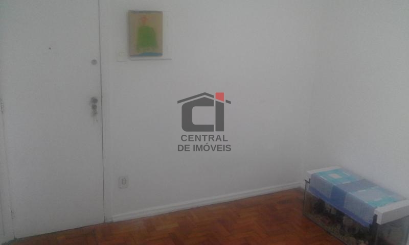 Apartamento à venda com 1 quarto, 40m² - Foto 2