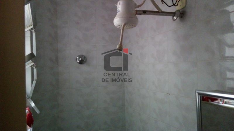 Apartamento à venda com 2 quartos, 70m² - Foto 12