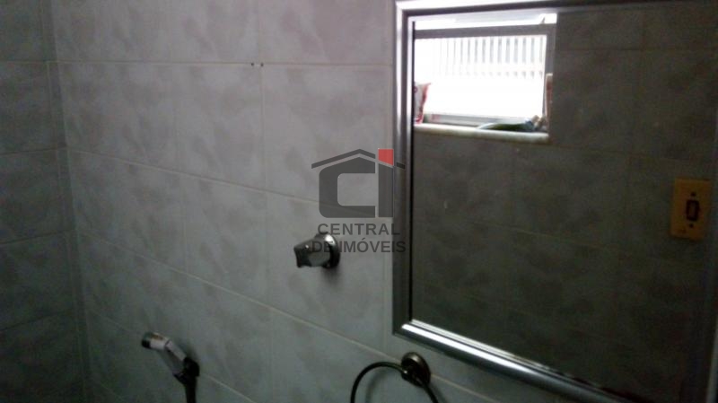 Apartamento à venda com 2 quartos, 70m² - Foto 15