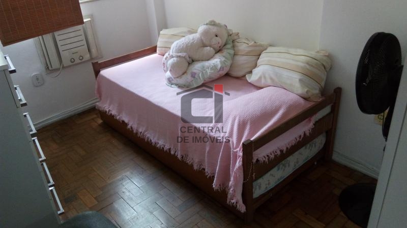 Apartamento à venda com 2 quartos, 70m² - Foto 20