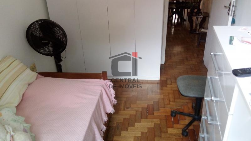 Apartamento à venda com 2 quartos, 70m² - Foto 22