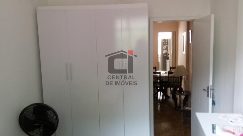 Apartamento à venda com 2 quartos, 70m² - Foto 23