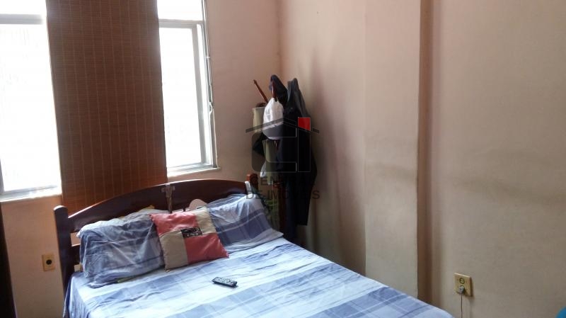 Apartamento à venda com 2 quartos, 70m² - Foto 26