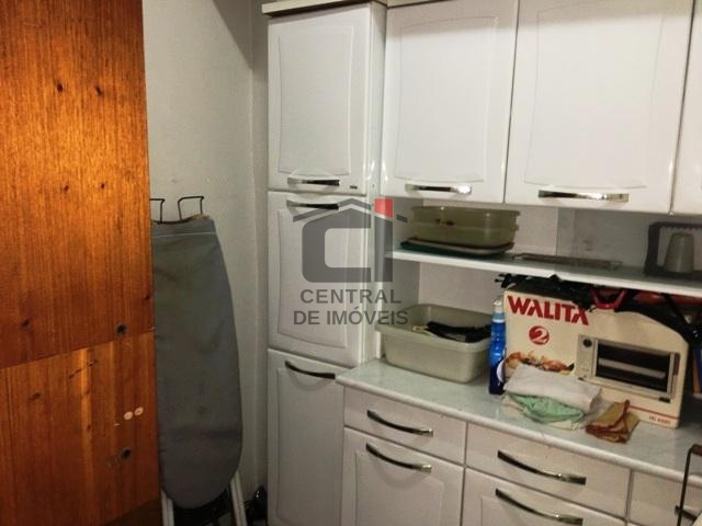 Apartamento à venda com 3 quartos, 200m² - Foto 15