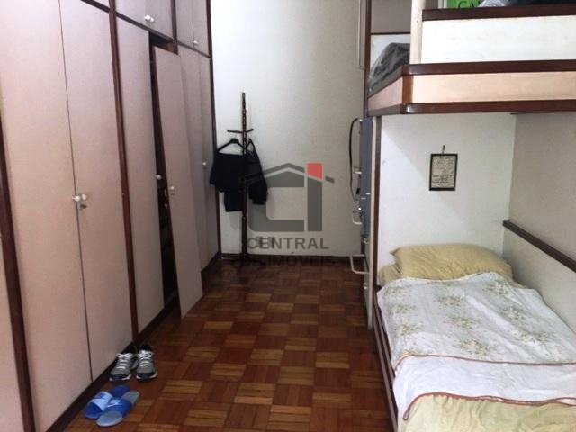 Apartamento à venda com 3 quartos, 200m² - Foto 21