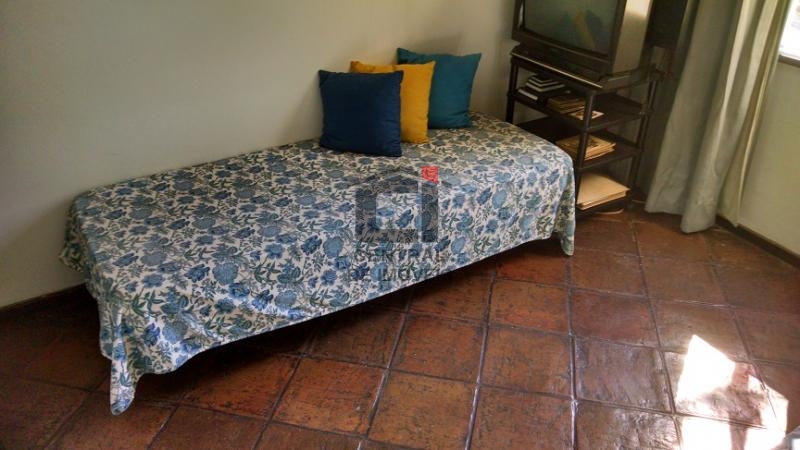 Apartamento à venda com 2 quartos, 85m² - Foto 13