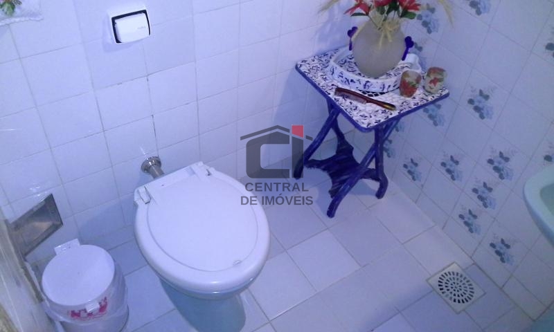 Casa à venda com 3 quartos, 400m² - Foto 26