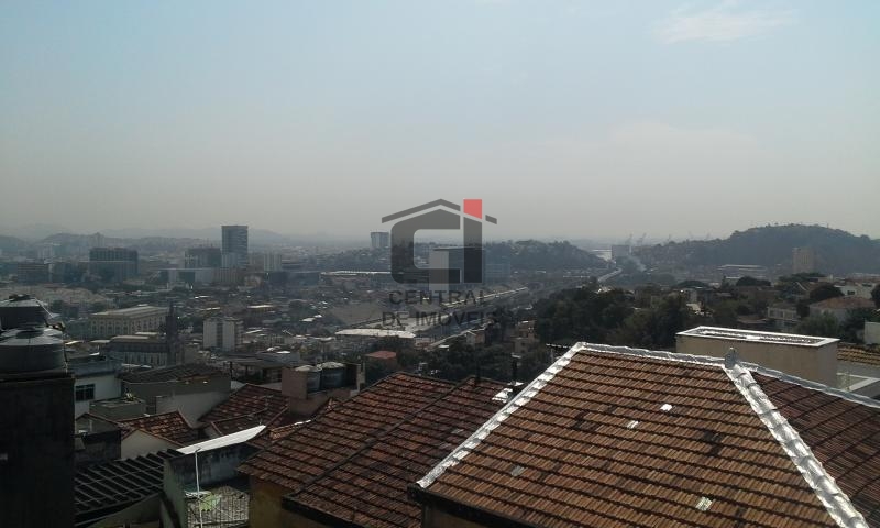 Casa à venda com 5 quartos, 200m² - Foto 14