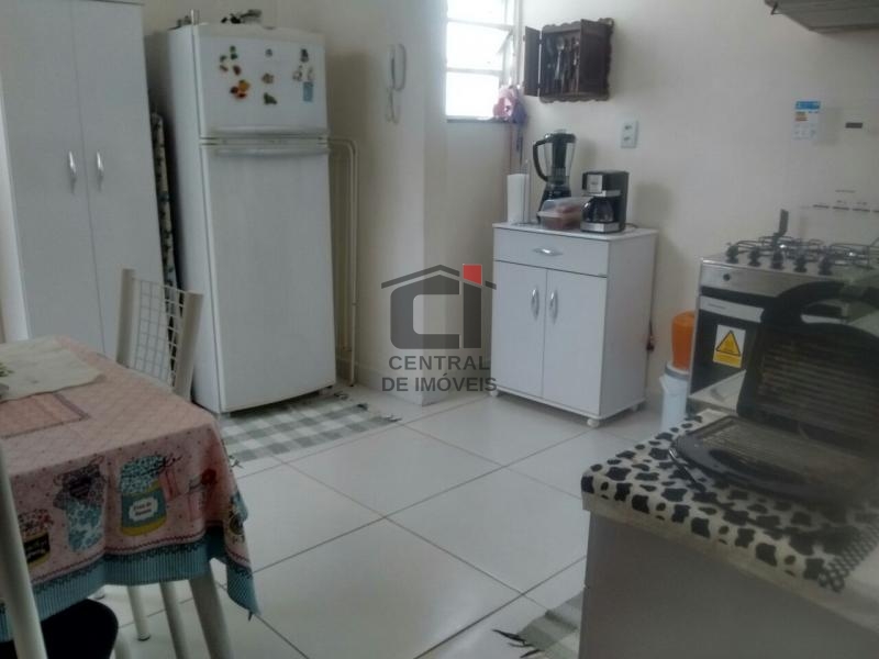 Apartamento à venda com 3 quartos, 85m² - Foto 15