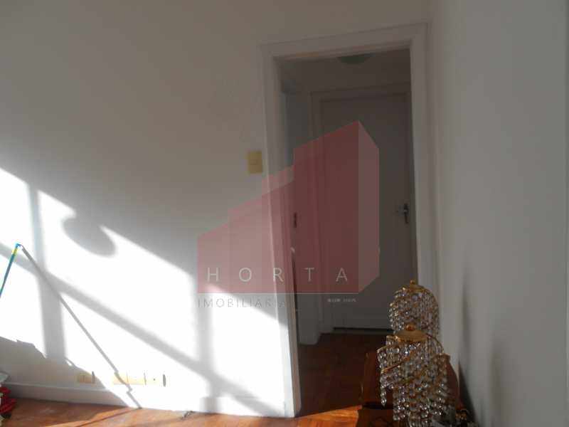 Apartamento à venda com 2 quartos, 77m² - Foto 6