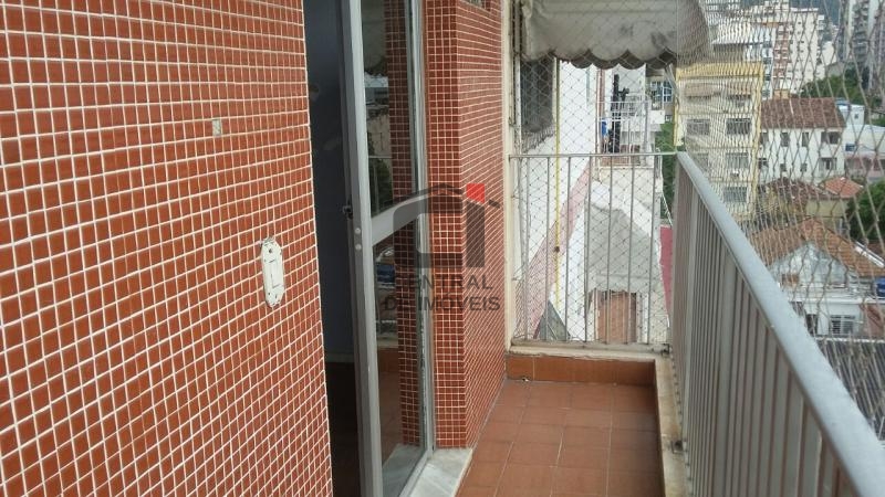 Apartamento à venda com 2 quartos, 60m² - Foto 4