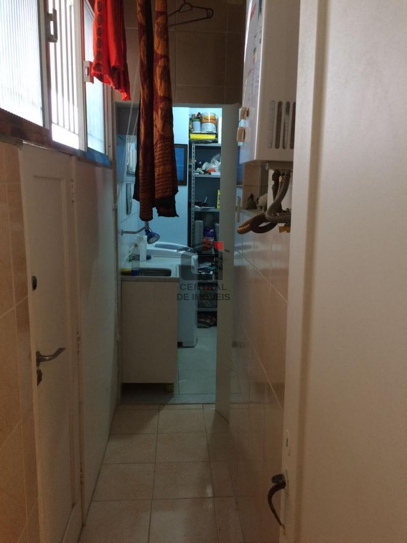 Apartamento à venda com 2 quartos, 67m² - Foto 13