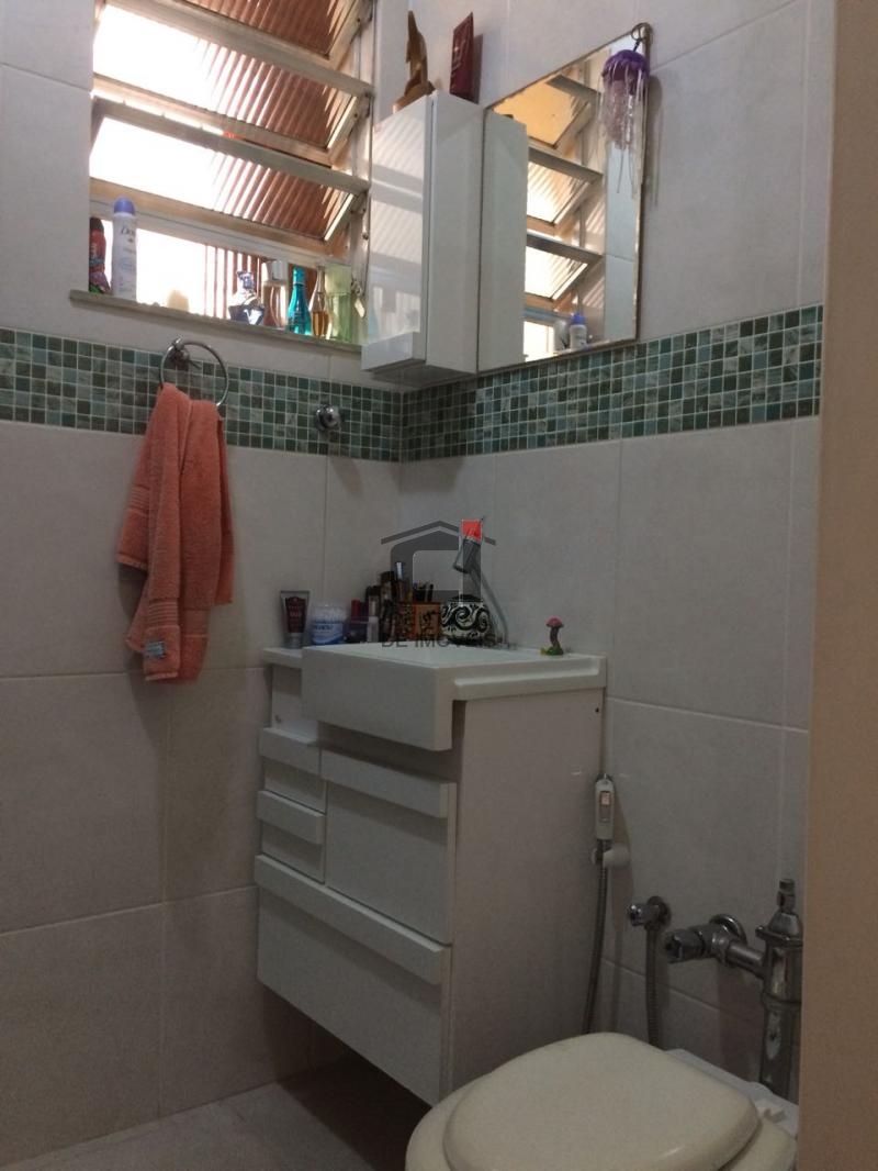 Apartamento à venda com 2 quartos, 67m² - Foto 9