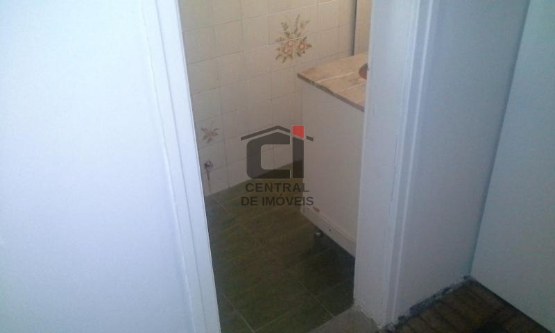 Casa à venda com 5 quartos, 420m² - Foto 3