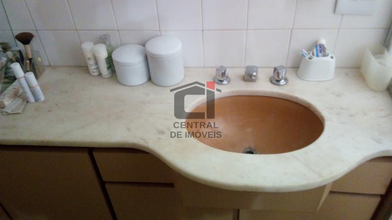 Apartamento à venda com 2 quartos, 90m² - Foto 28