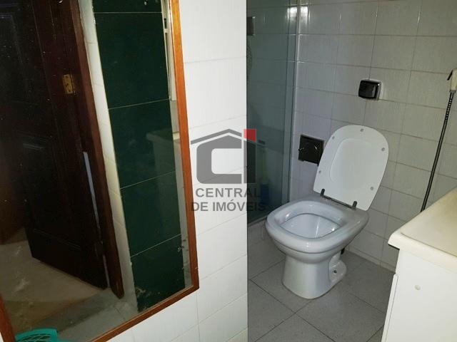 Casa à venda com 3 quartos, 280m² - Foto 17