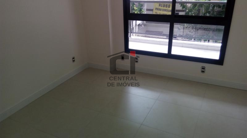 Apartamento à venda com 3 quartos, 113m² - Foto 12