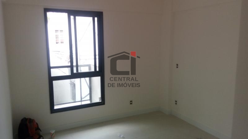 Apartamento à venda com 3 quartos, 113m² - Foto 18