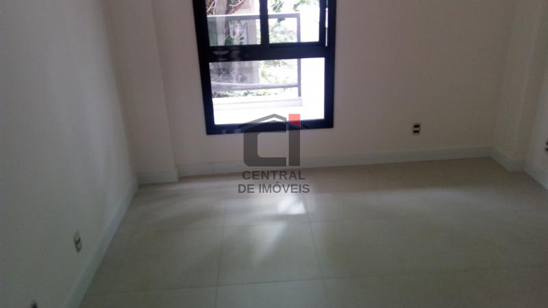 Apartamento à venda com 3 quartos, 113m² - Foto 20