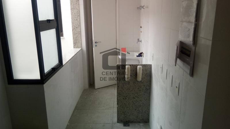 Apartamento à venda com 3 quartos, 113m² - Foto 29