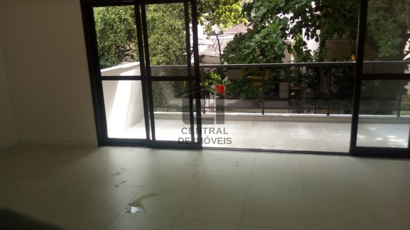 Apartamento à venda com 3 quartos, 113m² - Foto 3