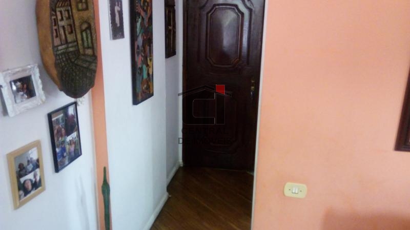 Apartamento à venda com 3 quartos, 98m² - Foto 2