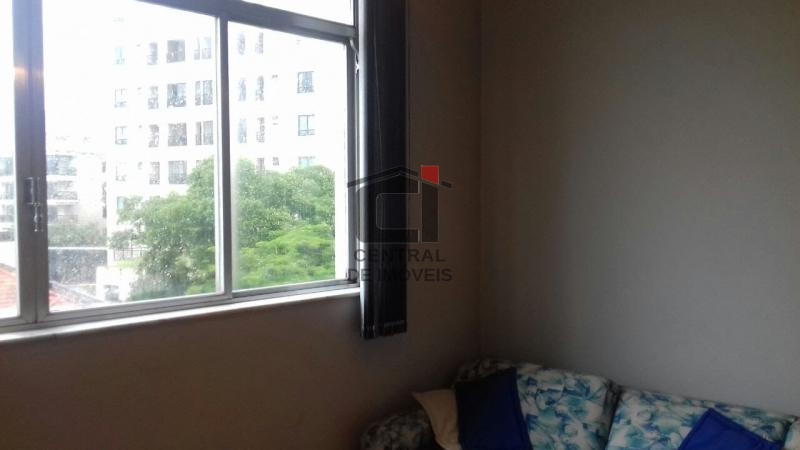 Apartamento à venda com 3 quartos, 105m² - Foto 11