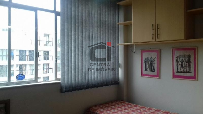 Apartamento à venda com 3 quartos, 105m² - Foto 12