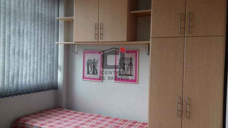 Apartamento à venda com 3 quartos, 105m² - Foto 13