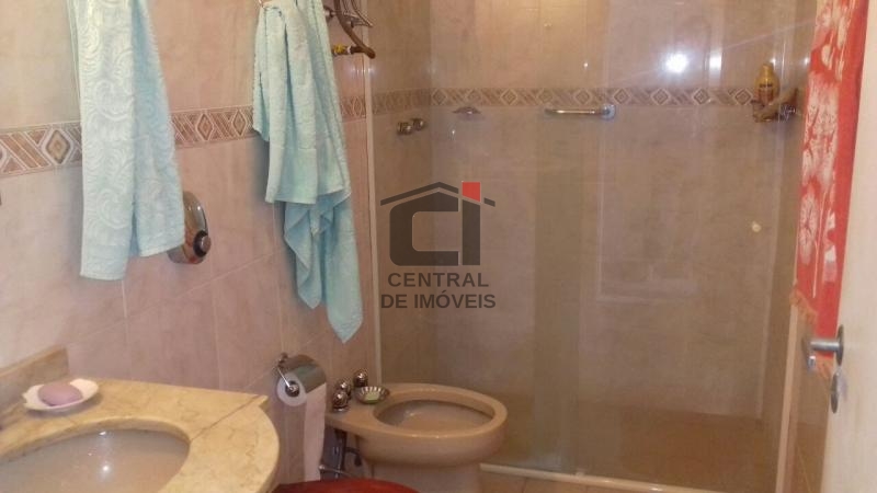 Apartamento à venda com 3 quartos, 105m² - Foto 19