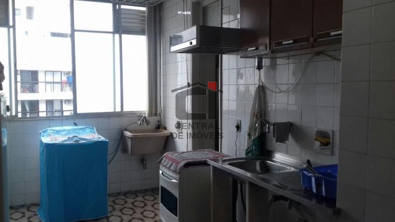 Apartamento à venda com 3 quartos, 105m² - Foto 22