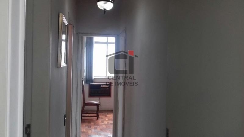 Apartamento à venda com 3 quartos, 105m² - Foto 3