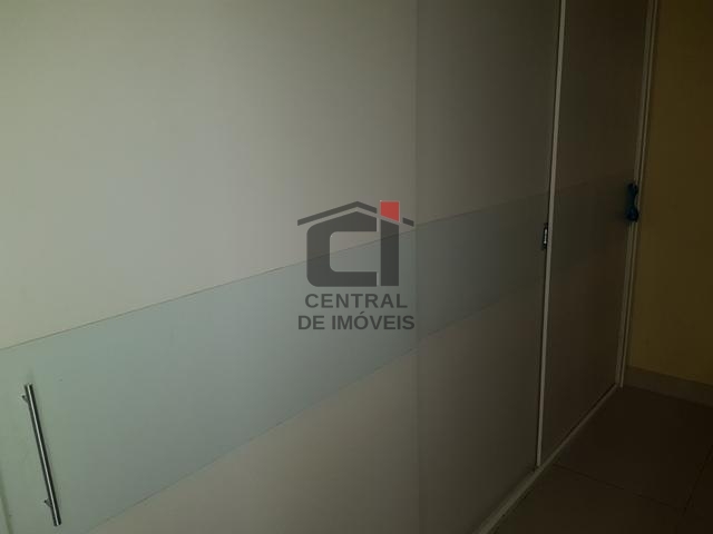 Apartamento à venda com 2 quartos, 80m² - Foto 17