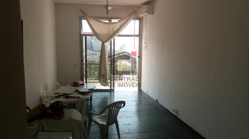 Apartamento à venda com 1 quarto, 80m² - Foto 1