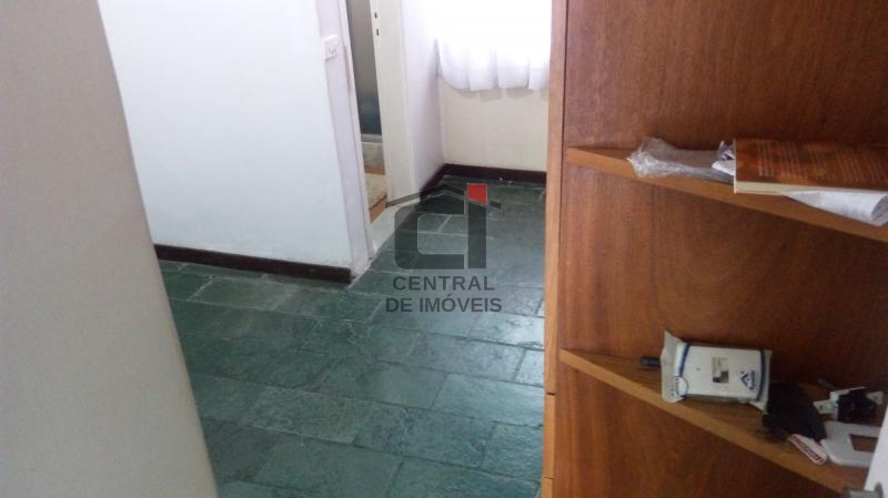 Apartamento à venda com 1 quarto, 80m² - Foto 27