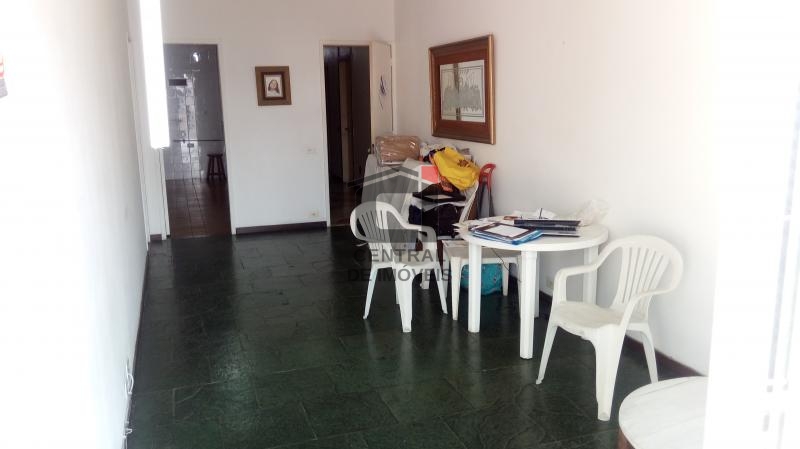 Apartamento à venda com 1 quarto, 80m² - Foto 3