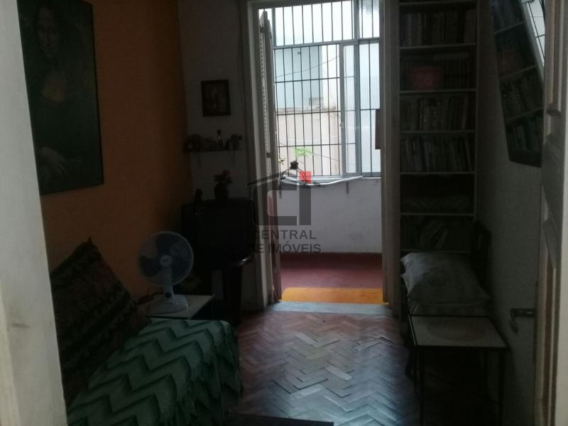 Apartamento à venda com 4 quartos, 153m² - Foto 9