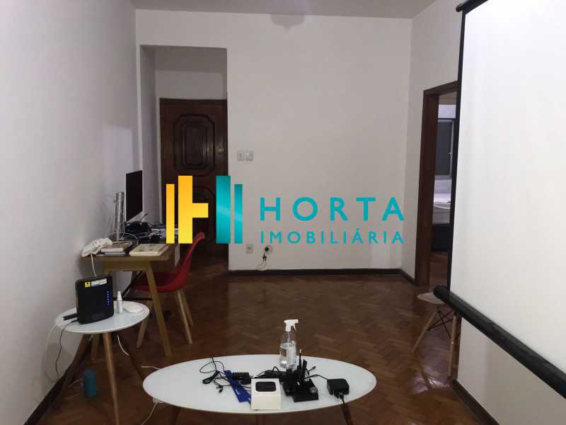 Apartamento à venda com 2 quartos, 68m² - Foto 2