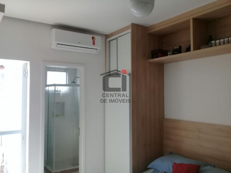 Casa à venda com 4 quartos, 270m² - Foto 11