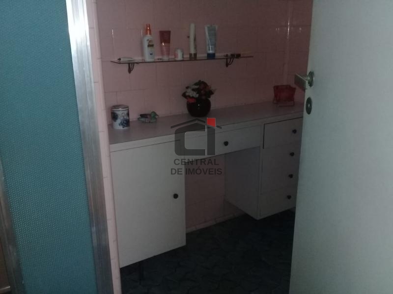 Apartamento à venda com 5 quartos, 140m² - Foto 22