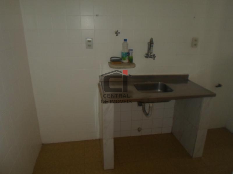 Apartamento à venda com 2 quartos, 50m² - Foto 15